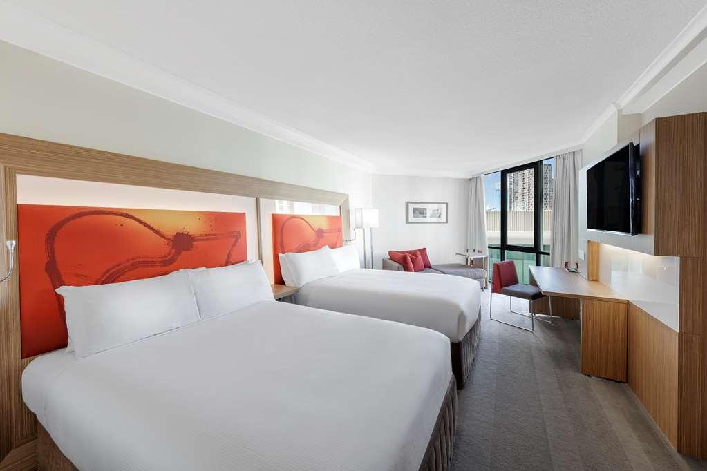 Amora Hotel Brisbane Ruang foto A typical room at the hotel