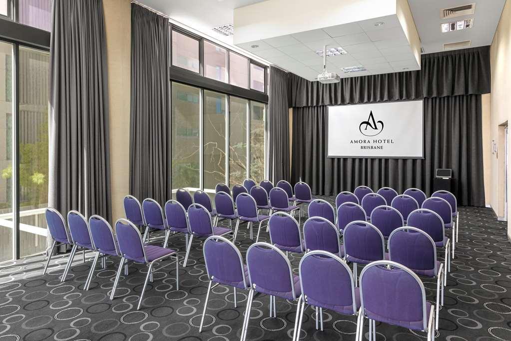 Amora Hotel Brisbane Fasilitas foto Meeting room