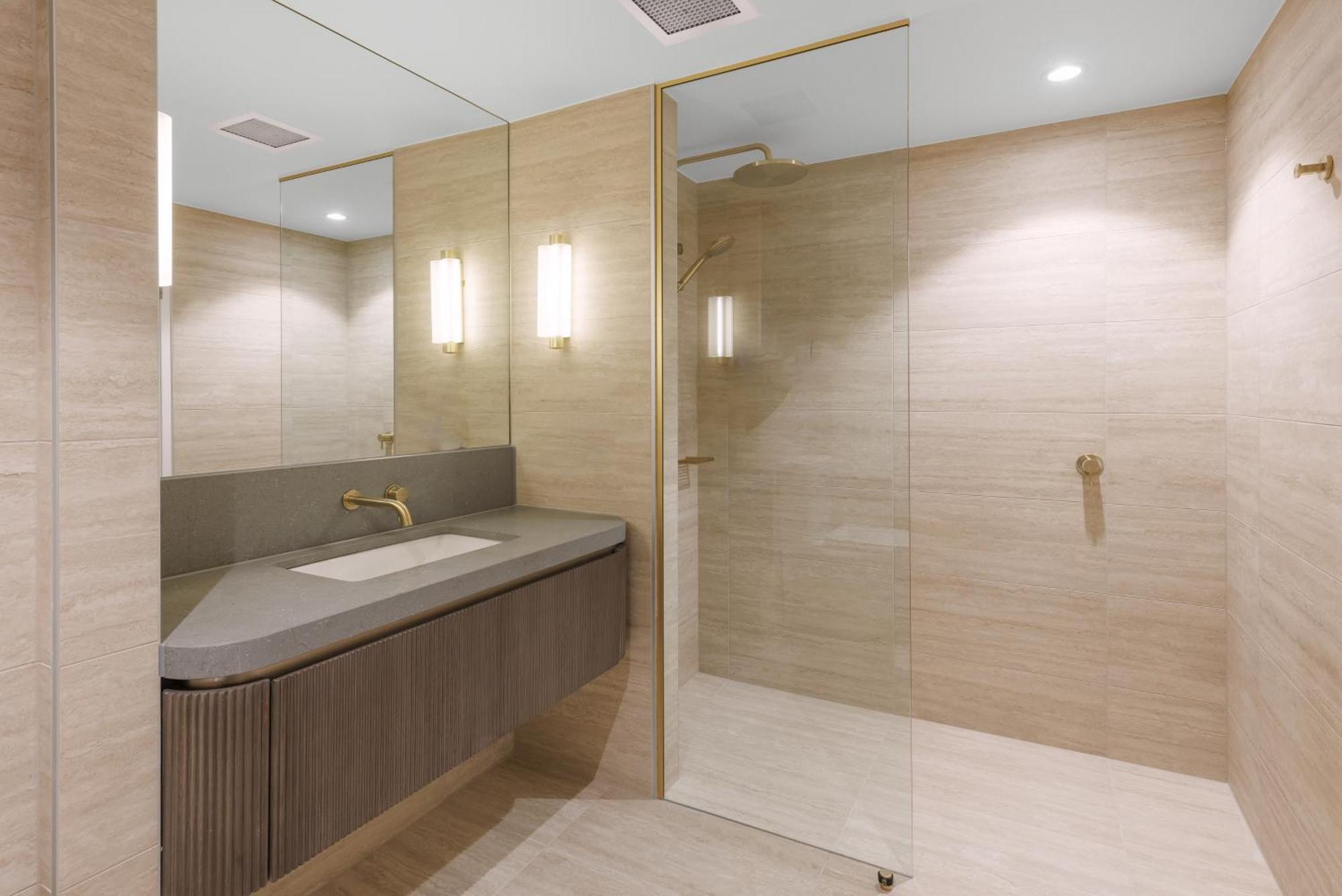 Amora Hotel Brisbane Bagian luar foto Bathroom