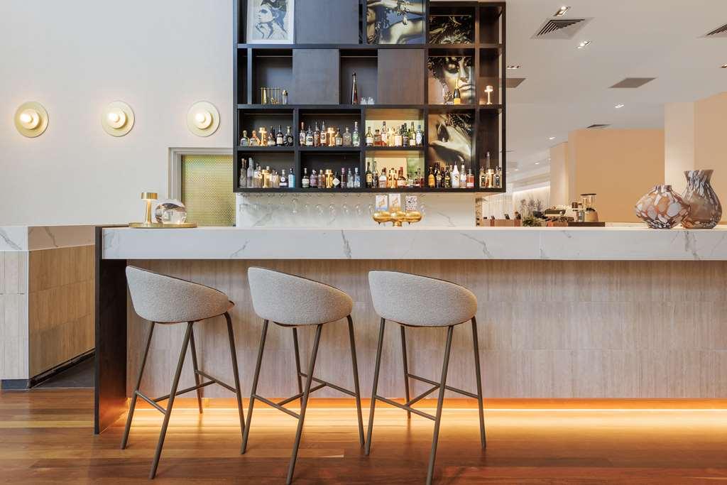 Amora Hotel Brisbane Interior foto Bar stools